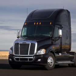Freightliner Cascadia 09 wallpapers