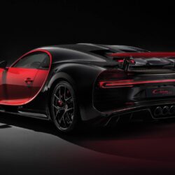 FormaCar: Rumor: Bugatti Chiron Divo has less HP at 2x the price of
