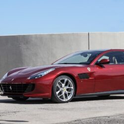 Ferrari GTC4 Lusso T