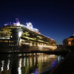 Independence Of The Seas in Oslo by VampBea