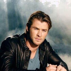1000+ image about Chris Hemsworth Wallpapers