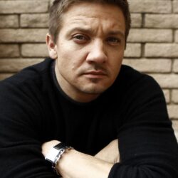 Jeremy Renner hd wallpapers