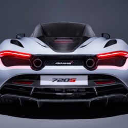 2017 McLaren 720s Coupe 4 Wallpapers