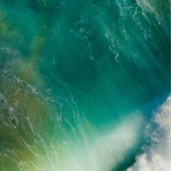 Download iPhone 7/7 Plus/iOS 10 Stock Wallpapers
