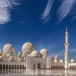 Sheikh Zayed Mosque in Abu Dhabi, United Arab Emirates HD desktop