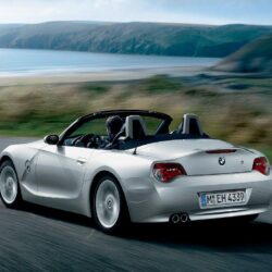 BMW Downloads : BMW Z4 Roadster wallpapers