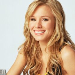 Kristen Bell Full Hd Wallpapers