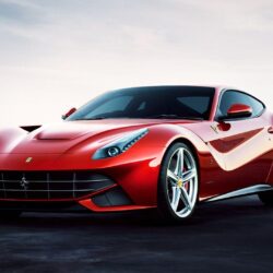 HD Red Ferrari Wallpapers and Photos