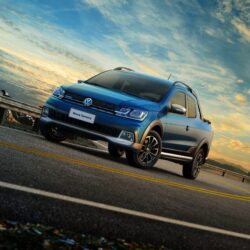 Download wallpapers Volkswagen Saveiro Cross, 2017 cars, pickups
