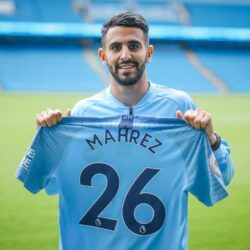 Man City sign Mahrez from Leicester