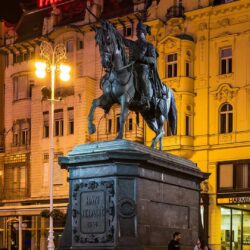 Pictures City of Zagreb Croatia Monuments Street lights