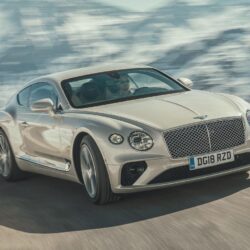 2019 Bentley Flying Spur High Resolution Wallpapers