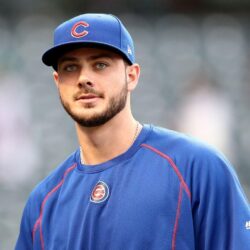 Kris Bryant can become the next Derek Jeter