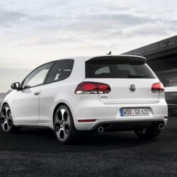 2016 Volkswagen Golf GTI Widescreen Wallpapers Volkswagen