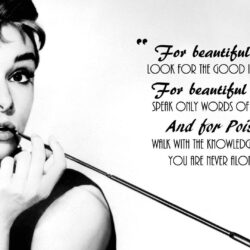 15 Audrey Hepburn Wallpapers