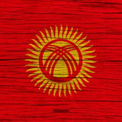 Download wallpapers Flag of Kyrgyzstan, 4k, Asia, wooden texture