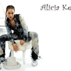 Alicia Keys Latest HD Wallpapers 2013