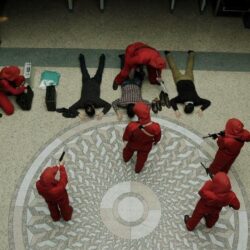 مسلسل La casa de papel الموسم الاول مترجم