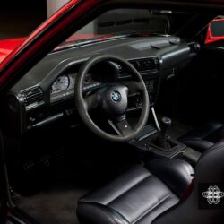 E30 M3 WALLPAPER: Sport Evolution Black Leather Interior