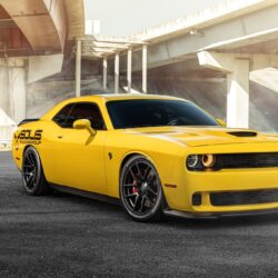 Download Dodge Challenger Srt Hellcat, Yellow, Muscle