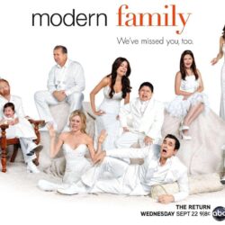 UV12 HD Quality Modern Family Wallpapers, Modern Family Wallpapers