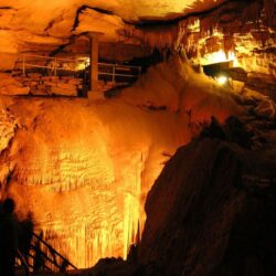 File:Mammoth Cave National Park 001