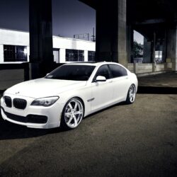 Beautiful White BMW 7 Series Wallpapers 43420