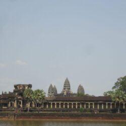 Angkor Tag wallpapers: Temple Entrance Angkor Wat Siem Reap