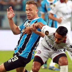 Barcelona complete signing of midfielder Arthur from Gremio