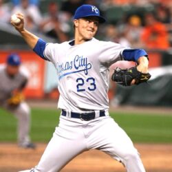 Zack Greinke Throw Ball