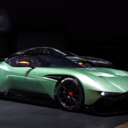 Wallpapers Aston Martin Vulcan, coupe, track only, green., Cars