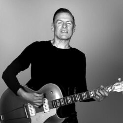 Bryan Adams