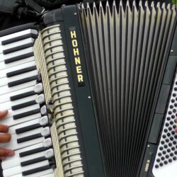 black hohner accordion free image