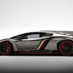 Lamborghini Veneno Backgrounds HD