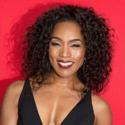 Angela Bassett Wallpapers Image Photos Pictures Backgrounds