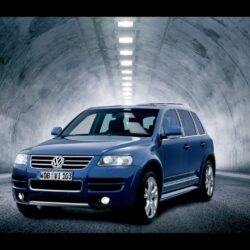 2005 Volkswagen Touareg W12 Sport