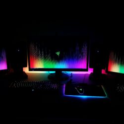Here’s my Chroma setup to go along with the new wallpaper! : razer