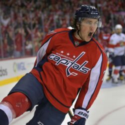 T.J. Oshie scores twice to lift Capitals past Panthers, 4