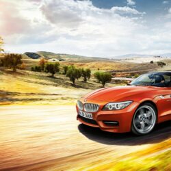 Wallpapers: 2013 BMW Z4 Facelift in Valencia Orange