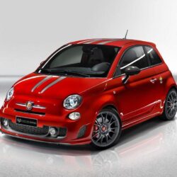 Auto Cars Wallpapers: Fiat 500 Abarth Wallpapers