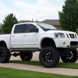 Black Nissan Titan Lifted wallpapers
