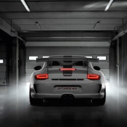 2011 White Porsche 911 GT3 RS 4.0 Wallpapers