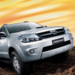 Best Toyota Fortuner Wallpapers part.1