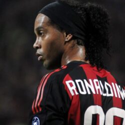 Awesome Ronaldinho HD Wallpapers Free Download