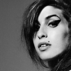 Amy Winehouse Wallpapers High Quality