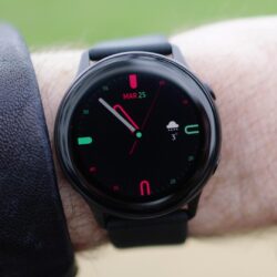 Samsung Galaxy Watch Active review: great hardware let down by