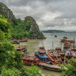 Halong Bay Vietnam landscape free desktop backgrounds and wallpapers