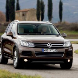 Volkswagen Touareg V8 TDI 2010 wallpapers