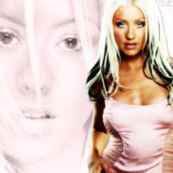 Christina Aguilera Sexy Wallpapers