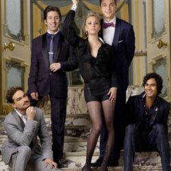 Kaley Cuoco, stairs, TV Series, Jim Parsons, Sheldon Cooper